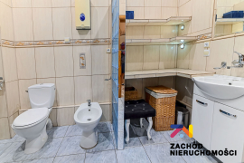 Atrakcyjny dom z dużą działką- Małomice